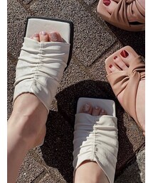 EMODA | シャーリングスクエアサンダル(サンダル)