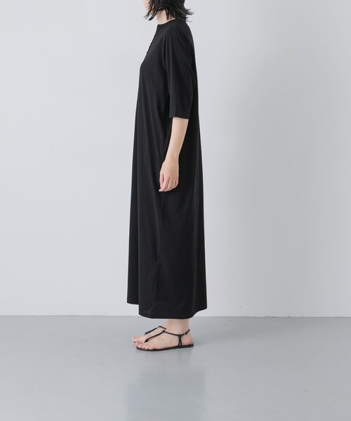 かぐれ（カグレ）の「『2サイズ展開』ヘンリーカットワンピース（ワンピース・レディース・BLACK/CHARCOAL・1/0）」の9枚目の写真