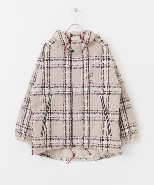 KBF（ケイビーエフ）の「チェックマウンテンパーカー（マウンテンパーカー・レディース・IVORY/BLACK・one）」の3枚目の写真