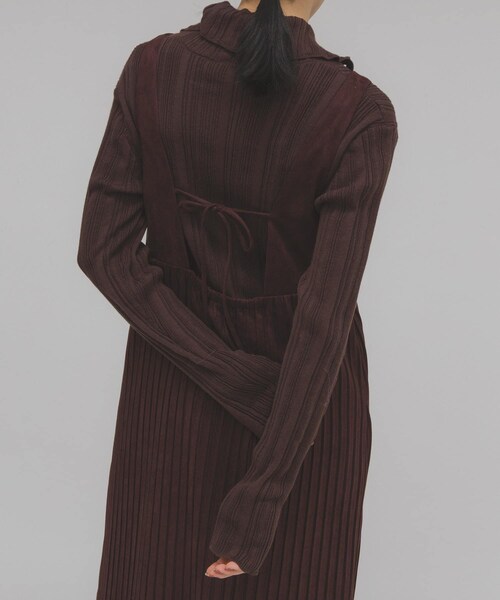 KBF（ケイビーエフ）の「ボタンアップランダムRIBニット（ニット/セーター・レディース・L.BEIGE/BROWN/CHARCOAL・One）」の15枚目の写真