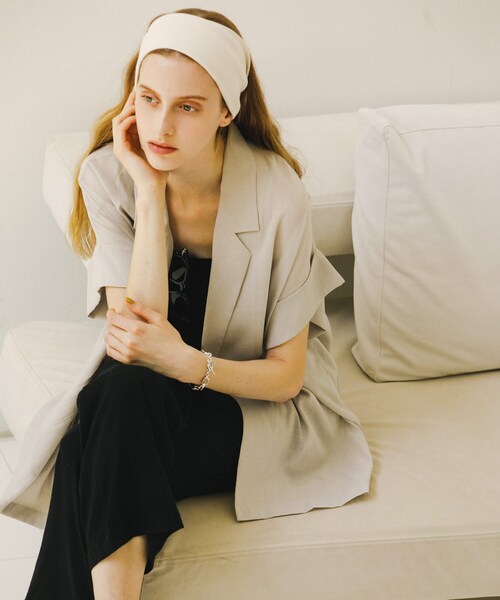 URBAN RESEARCH（アーバンリサーチ）の「シアーハーフスリーブジャケット（テーラードジャケット・レディース・BEIGE/NAVY/BLACK・FREE）」の12枚目の写真