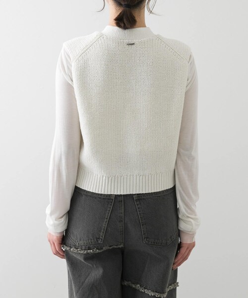 SENSE OF PLACE by URBAN RESEARCH（センスオブプレイスバイアーバンリサーチ）の「クロップドニットベスト（ベスト・レディース・IVORY/CHARCOAL/NAVY・one）」の5枚目の写真
