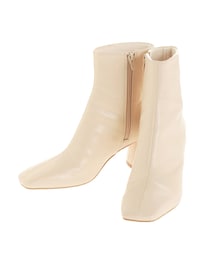 LAGUNAMOON | ミニマルカーブフォルムヒールショートブーツ(ブーツ)