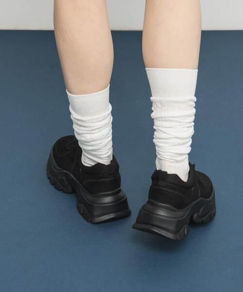 KBF（ケイビーエフ）の「ステッチデザインスリッポン（スニーカー・レディース・BROWN/BLACK・36/37/38）」の8枚目の写真