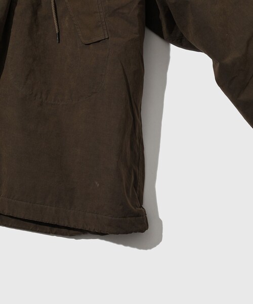 ADAM ET ROPE'(アダムエロペ)の「【THOUSANDS/サウザンズ】WAXED WEATHER PARKA(パーカー・メンズ・オリーブ・L/M)」の7枚目の写真