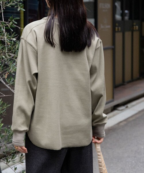 URBAN RESEARCH DOORS（アーバンリサーチドアーズ）の「FORK&SPOON　ヘビーフライスクルーネックプルオーバー（Tシャツ/カットソー・レディース・KHAKI/OATMEAL/TOP CCL・1）」の22枚目の写真