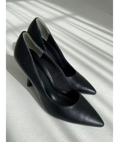 RESEXXY（リゼクシー）の「ポインテッドトゥパンプス（パンプス・レディース・アイボリー/ブラック/ピンク・S/M/L）」の10枚目の写真