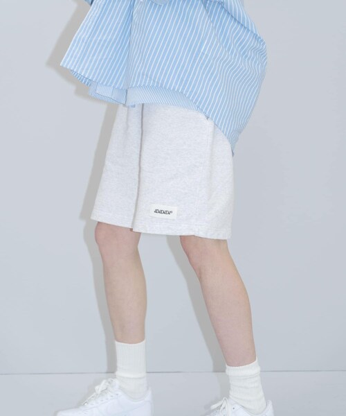 URBAN RESEARCH(アーバンリサーチ)の「dDdDdDd WIDE SWEAT SHORTS(その他パンツ・メンズ・WHITE/BLACK/NAVY/M.GRAY・S/M/L/XL/XXL)」の3枚目の写真