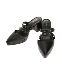 スタッズミュール