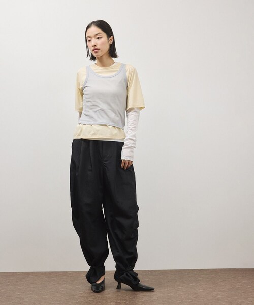 ADAM ET ROPE'（アダムエロペ）の「2WAYヘムパラシュートパンツ（その他パンツ・レディース・ブラック/オフホワイト/レッド系・36/38）」の12枚目の写真