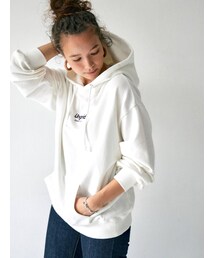 Ungrid | 【10周年限定】Ungridエンブロイダリーパーカー(パーカー)