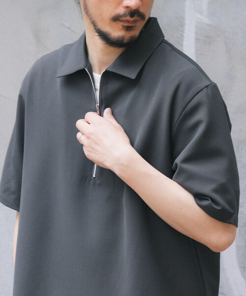 ITEMS URBANRESEARCH（アイテムズ アーバンリサーチ）の「冷感+速乾TRストレッチハーフZIP プルオーバー（シャツ/ブラウス・メンズ・CHARCOAL/BEIGE/BLUE/GREEN・M/L）」の6枚目の写真