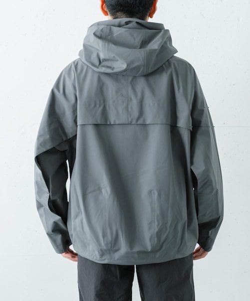 URBAN RESEARCH（アーバンリサーチ）の「Descente　D/V HARD SHELL JACKET（テーラードジャケット・メンズ・GY12/NV01・M/L/O）」の16枚目の写真