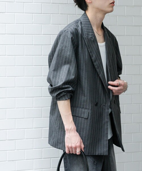 SENSE OF PLACE by URBAN RESEARCH（センスオブプレイスバイアーバンリサーチ）の「『セットアップ対応』『イージーケア/速乾』リネンライクピンストライプルーズジャケット（テーラードジャケット・メンズ・GRAY/BEIGE・M/L）」の6枚目の写真