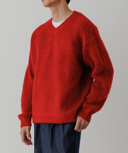 ADAM ET ROPE'（アダムエロペ）の「モヘアミックス オーバーサイズ Vネックニット（ニット/セーター・メンズ・ブラック/キャメル/レッド・L/M）」の17枚目の写真