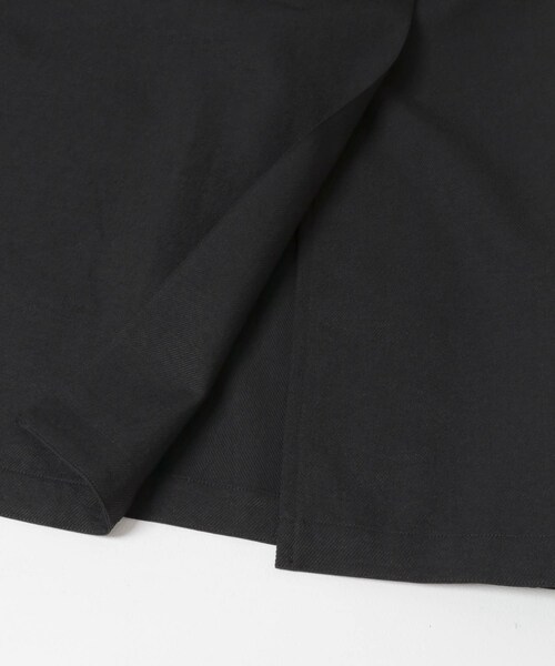URBAN RESEARCH ROSSO（アーバンリサーチロッソ）の「UVカットストレートタックスカート（スカート・レディース・GREIGE/BLACK・36/38）」の12枚目の写真