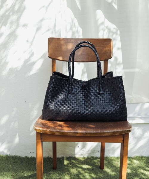 URBAN RESEARCH(アーバンリサーチ)の「HANDICRAFT SAIGON LARGE TOTE(トートバッグ・レディース・BLACK・-)」の4枚目の写真