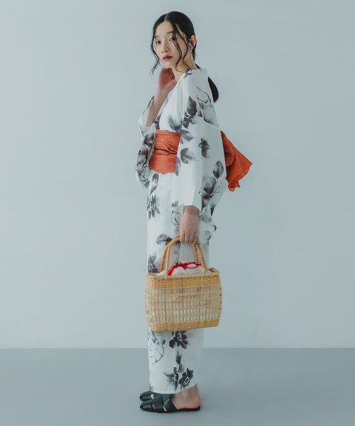 SENSE OF PLACE by URBAN RESEARCH(センスオブプレイスバイアーバンリサーチ)の「『WEB/一部店舗限定』ストローカゴバッグ(かごバッグ・レディース・OFF WHITE/BLACK/GRAY・One)」の9枚目の写真