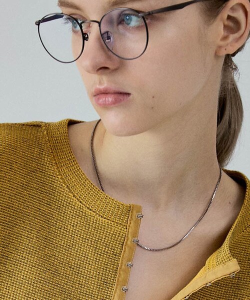 ADAM ET ROPE'（アダムエロペ）の「【VINTAGE EYEWEAR】BLACK SQUARE WELLINGTON（メガネ・レディース・シルバー系・F）」の2枚目の写真