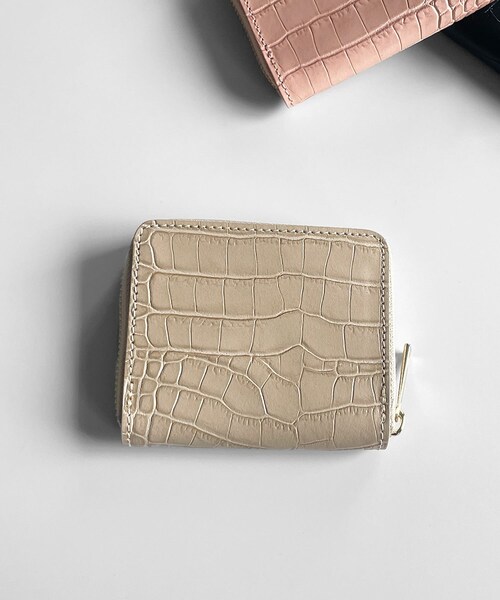 URBAN RESEARCH DOORS（アーバンリサーチドアーズ）の「Laboratorio mariucci　型押し財布（財布・レディース・BLACK/PINK/BEIGE・-）」の2枚目の写真