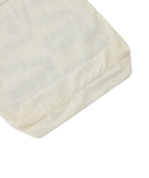 ADAM ET ROPE'(アダムエロペ)の「MUU STORE LOGO PRINT TOTE BAG(トートバッグ・レディース・キナリ・F)」の7枚目の写真
