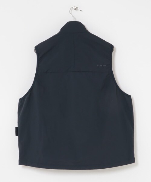 URBAN RESEARCH（アーバンリサーチ）の「Wide Dad　NYLON DAD VEST（ベスト・メンズ・D.NAVY・1/2）」の6枚目の写真