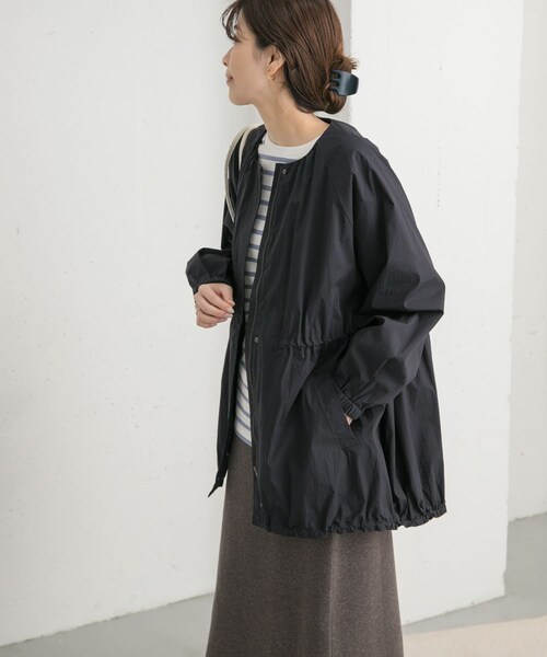 URBAN RESEARCH DOORS（アーバンリサーチドアーズ）の「ギャザーノーカラーブルゾン（ブルゾン・レディース・L.KHAKI/NAVY・M）」の22枚目の写真