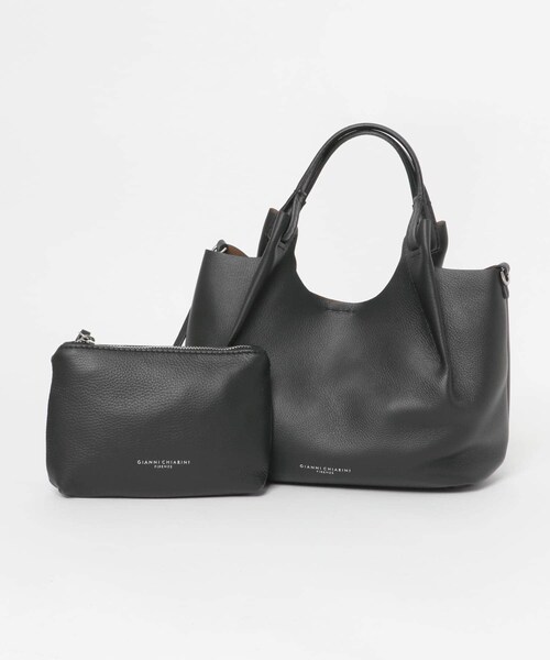 URBAN RESEARCH ROSSO（アーバンリサーチロッソ）の「GIANNI CHIARINI　DUA（ハンドバッグ・レディース・NEROCASTOR/PELTROTMOR・-）」の3枚目の写真