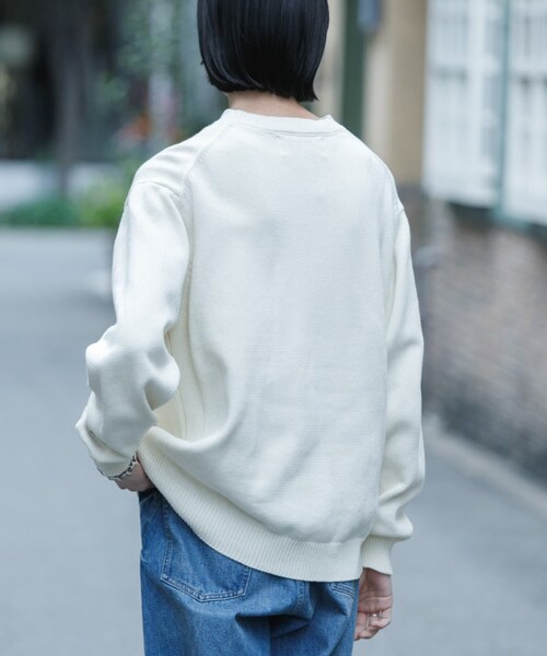 URBAN RESEARCH（アーバンリサーチ）の「『別注』RUSSELL ATHLETIC×UR　CREW NECK PULLOVER（ニット/セーター・メンズ・BLACK/IVORY・M/L）」の8枚目の写真