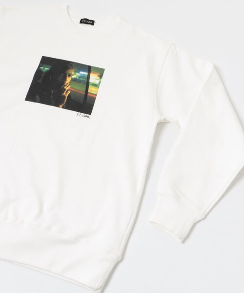 URBAN RESEARCH(アーバンリサーチ)の「BLANKMAG NIGHT photo Crew(スウェット・メンズ・Black/Off White・M/L/XL)」の5枚目の写真