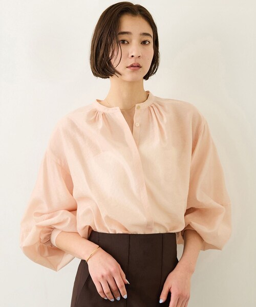 ROPE'(ロペ)の「キュプラシルクボリュームスリーブブラウス/イージーケア(シャツ/ブラウス・レディース・サックス/ピンク系・F)」の3枚目の写真