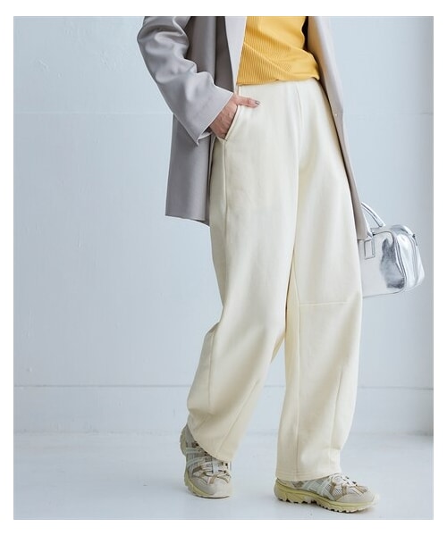 nissen（ニッセン）の「綿100％裏起毛バレルレッグシルエットスウェットパンツ＜大きいサイズ有＞（パンツ・レディース・アイボリー/杢グレー/黒・S/M/L/LL/3L/4L/5L/6L/8L/10L）」の4枚目の写真