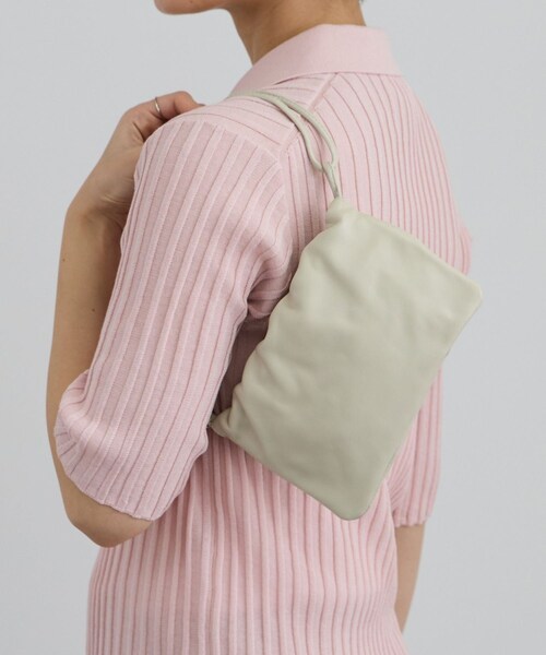 ADAM ET ROPE'（アダムエロペ）の「【NOTHING WRITTEN（ナッシングリトゥン）】NELLA STRAP MINI BAG（ハンドバッグ・レディース・ブラック/ベージュ系・F）」の21枚目の写真