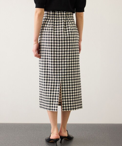 ROPE'（ロペ）の「[美人スカート]リネン混ギンガムチェックポケット付きタイトスカート/26SS・イージーケア（スカート・レディース・ブラック系・34/36/38/40）」の19枚目の写真