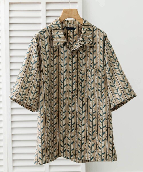ITEMS URBANRESEARCH(アイテムズ アーバンリサーチ)の「リーフプリントオープンカラー半袖シャツ(シャツ/ブラウス・メンズ・BEG/BRN/BLK・M/L)」の17枚目の写真