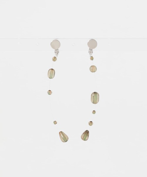 KBF（ケイビーエフ）の「シズクイヤリング（イヤリング・レディース・CLEAR/KHAKI・One）」の11枚目の写真