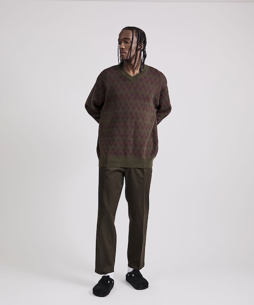 Saturdays NYC（サタデーズ ニューヨークシティ ）の「Charles Jacquard Vneck Sweater（ニット/セーター・レディース・ブラック/オリーブ・L/M/S/XL）」の20枚目の写真