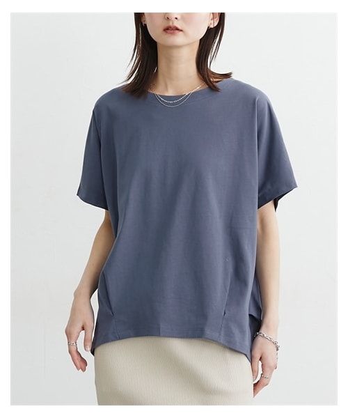 nissen（ニッセン）の「【汗じみにくい綿１００％素材】フロントタックドルマントップス（Tシャツ/カットソー・レディース・サックスグレー/オフホワイト/黒・M/L/LL/3L）」の11枚目の写真