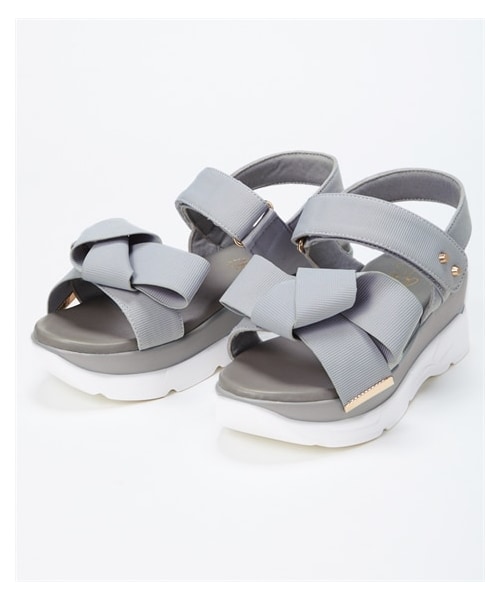 nissen（ニッセン）の「【ゆったり幅広】リボンモチーフスポーツサンダル（低反発中敷）（ワイズ４Ｅ）（サンダル・メンズ・黒/ベージュ/ストライプ/アイスグレー/デニムブルー・M=23.0~23.5cm/4E/L=24.0~24.5cm/4E/LL=25.0~25.5cm/4E/3L=26.0~26.5cm/4E）」の3枚目の写真