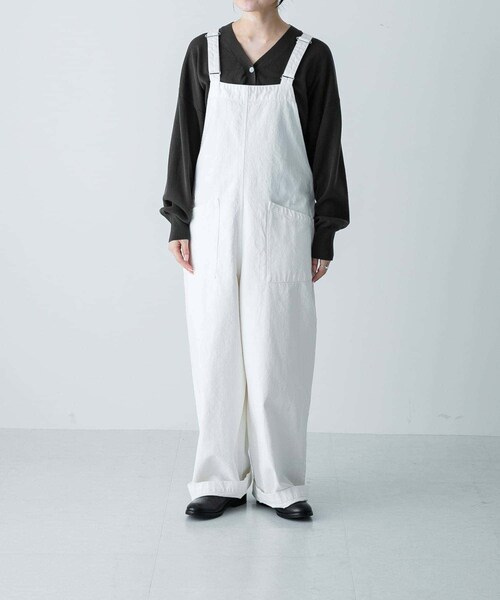 かぐれ（カグレ）の「バッククロスサロペット（サロペット/オーバーオール・レディース・OFF/INDIGO/BLACK・FREE）」の8枚目の写真