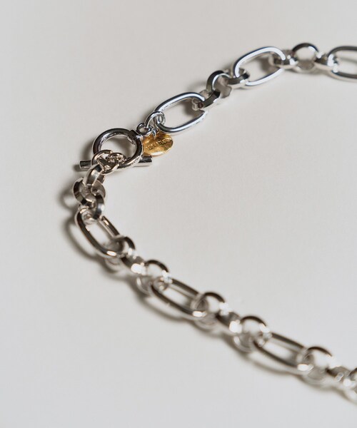 ROPE'(ロペ)の「【J'aDoRe限定】【1064STUDIO】KNOTTED BOW N(ネックレス・レディース・ゴールド/シルバー・F)」の12枚目の写真