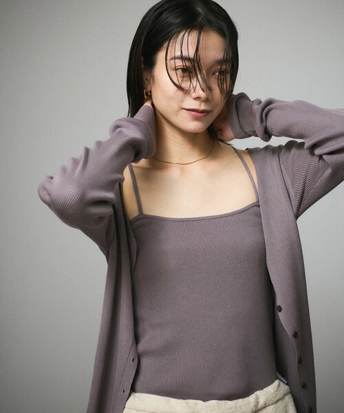 ADAM ET ROPE'(アダムエロペ)の「【セットアップ対応】キュプラコットンリブクロスキャミソール(キャミソール・レディース・ブラック/グレー/オフホワイト・F)」の14枚目の写真