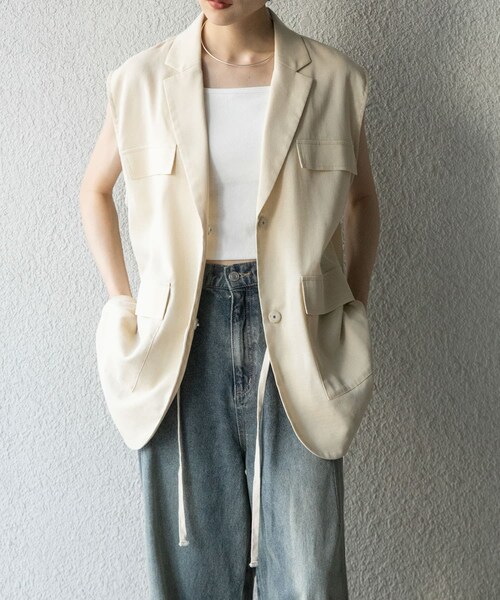 KBF（ケイビーエフ）の「ミリタリーシアーベスト（テーラードジャケット・レディース・D.BROWN/L.BEIGE/BISCUIT・one）」の2枚目の写真