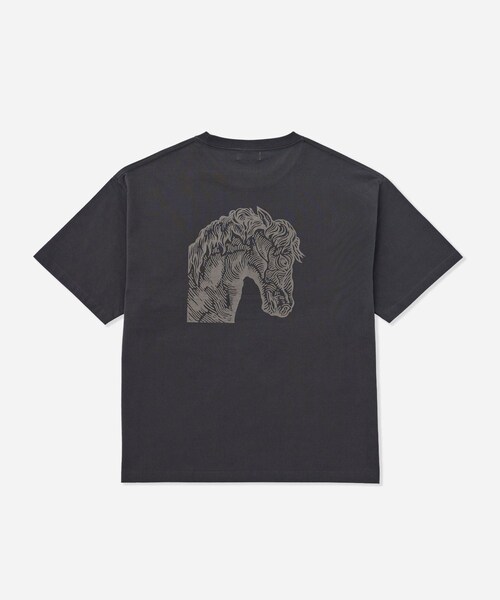 Saturdays NYC（サタデーズ ニューヨークシティ ）の「NUTS ART WORKS × Saturdays NYC Tee（Tシャツ/カットソー・レディース・スミクロ/ホワイト/ダークブラウン・L/M/XL）」の9枚目の写真