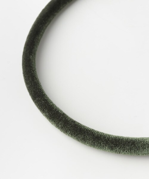 URBAN RESEARCH Sonny Label（アーバンリサーチサニーレーベル）の「ベロアスリムカチューシャ（カチューシャ・レディース・ブラック/ワイン/モス/ベージュ・one）」の11枚目の写真