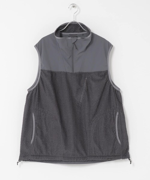 EKAL（エカル）の「OCTA VEST（ベスト・メンズ・Grey/Black・M/L/XL）」の7枚目の写真