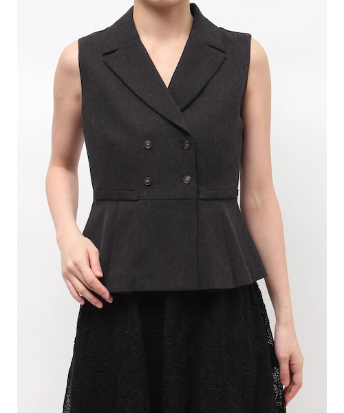 LAGUNAMOON（ラグナムーン）の「タックペプラムベスト（その他トップス・レディース・アイボリー/チャコールグレー/モカ・F）」の2枚目の写真