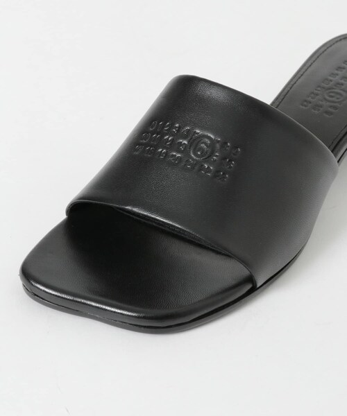 URBAN RESEARCH(アーバンリサーチ)の「MM6 P3628 SANDAL(サンダル・レディース・T8013BLACK・36/37/38)」の7枚目の写真