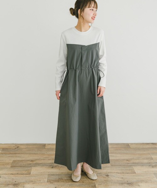 ITEMS URBANRESEARCH（アイテムズ アーバンリサーチ）の「ドッキングナイロンワンピース（ワンピース・レディース・KHK/CHA・FREE）」の4枚目の写真