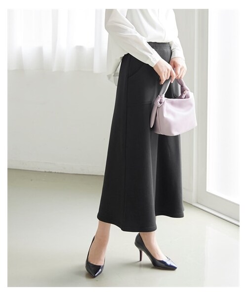 nissen（ニッセン）の「大きいサイズ  （MO-FU POKA）裏シャギーロングスカート（ゆったりヒップ）（スカート・レディース・黒/ネイビー系チェック/モカ系ドット/アイボリー系チェック・L/3L）」の7枚目の写真